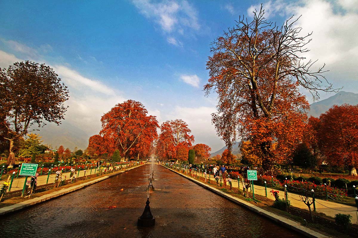 autumn in kashmir