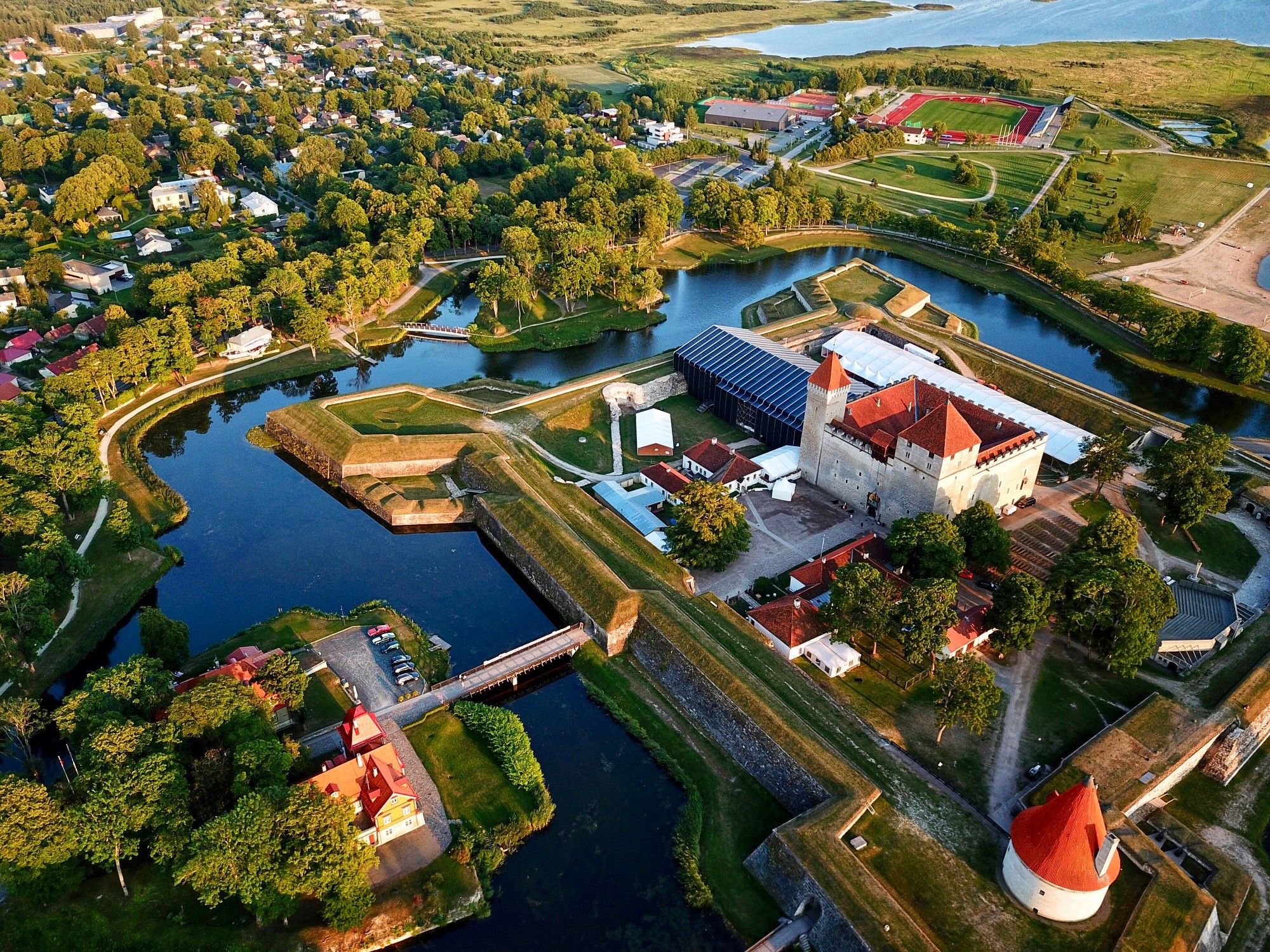 A Traveler's Perfect Guide to Estonia