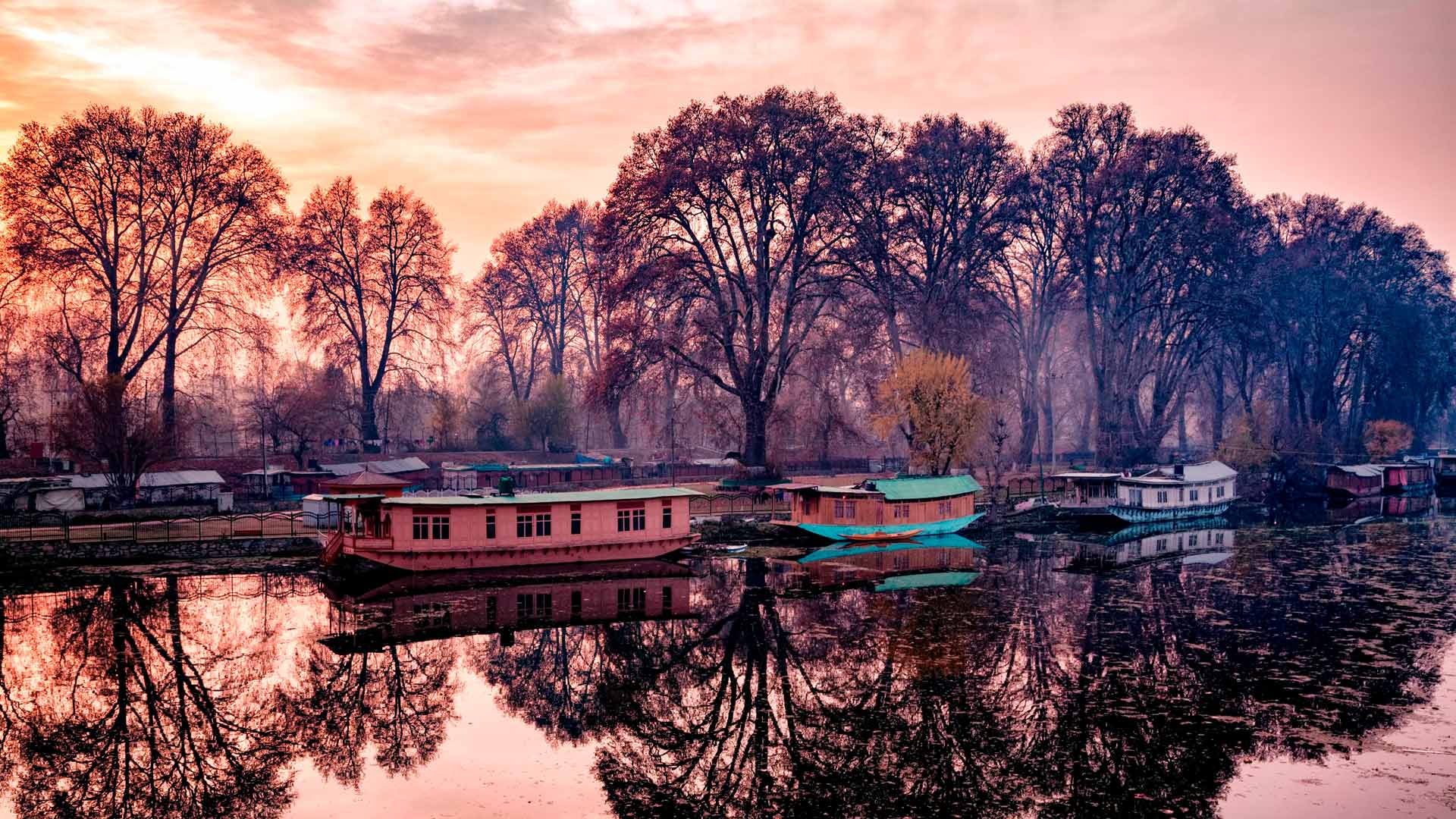 Houseboat images, Srinagar