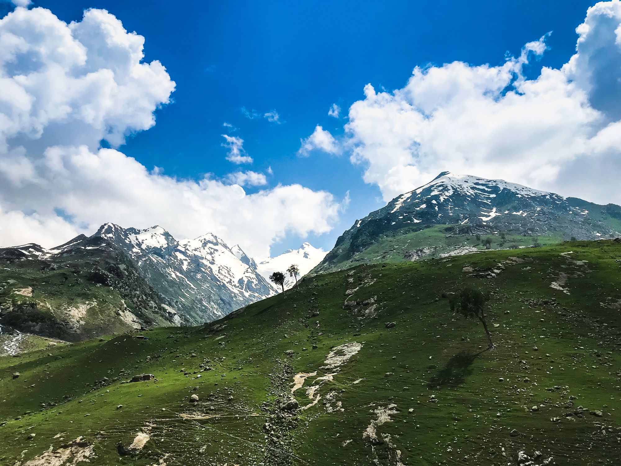 Snowy mountains of Pahalgam