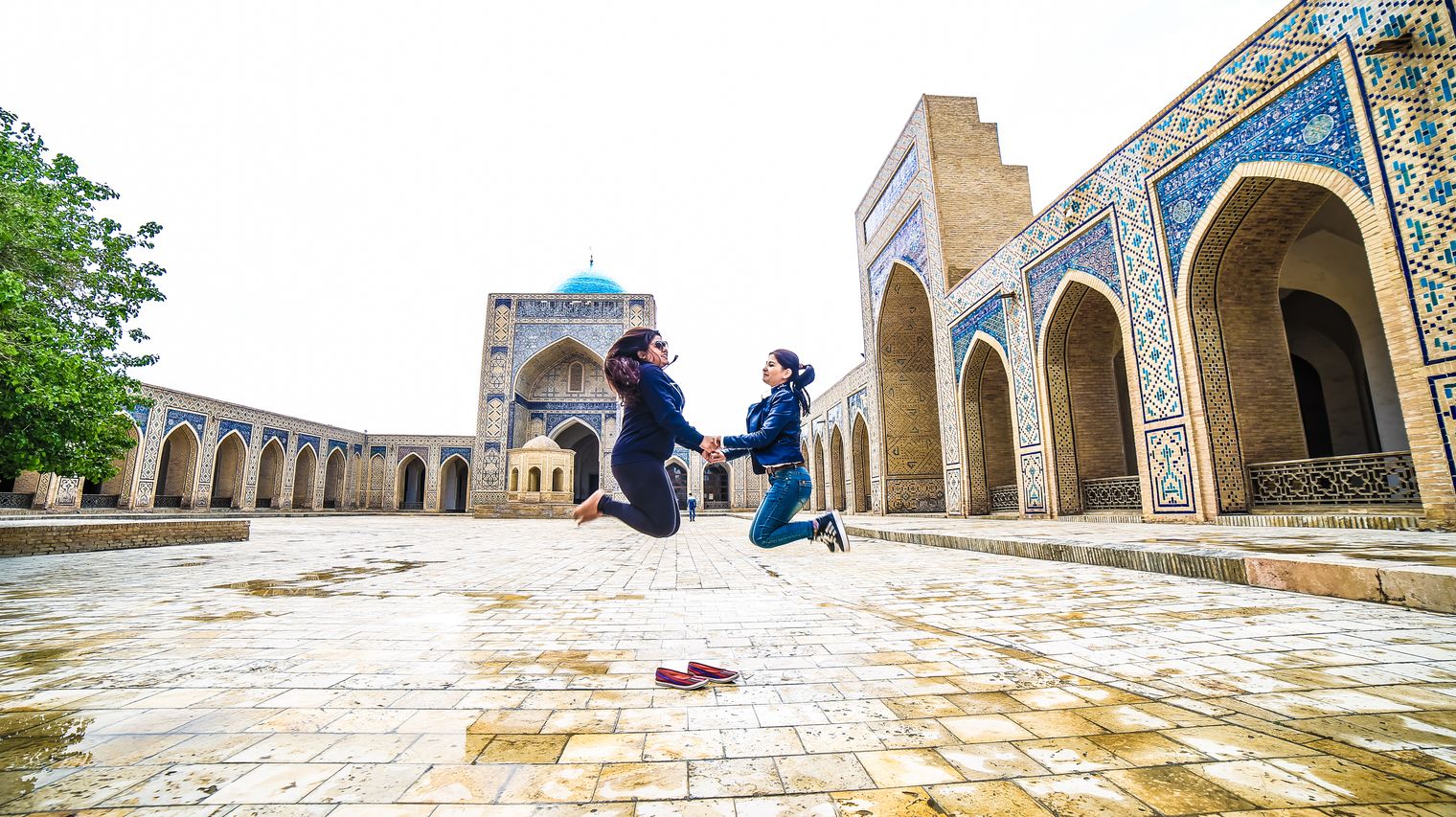 Behold - Wanderlust Perks!